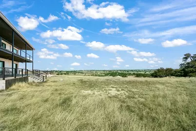 300 W Junker Hill Dr, Fredericksburg, TX 78624 - Photo 26