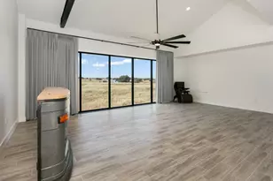 300 W Junker Hill Dr, Fredericksburg, TX 78624 - Photo 12