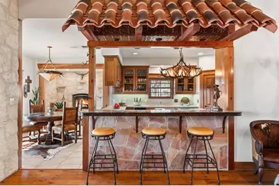 521 Bluff Creek Rd, Center Point, TX 78010 - Photo 12