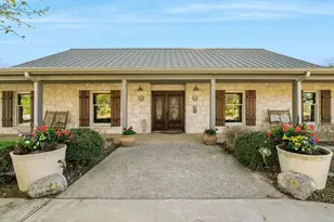 521 Bluff Creek Rd, Center Point, TX 78010 - Photo 1