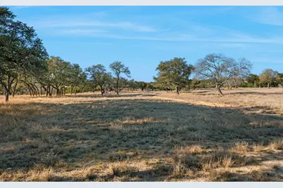 521 Bluff Creek Rd, Center Point, TX 78010 - Photo 46