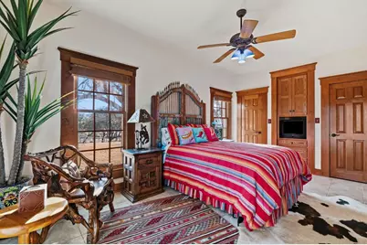 521 Bluff Creek Rd, Center Point, TX 78010 - Photo 32