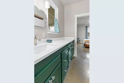 220 W College St, Fredericksburg, TX 78624 - Photo 12