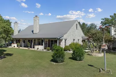 521 Bluff Creek Rd, Center Point, TX 78010 - Photo 6