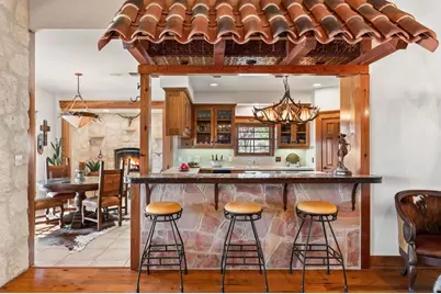 521 Bluff Creek Rd, Center Point, TX 78010 - Photo 14