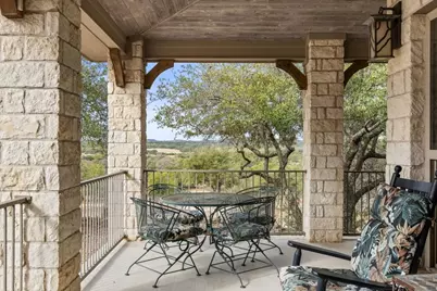 232 Crooked Oak Ln, Round Mountain, TX 78663 - Photo 6
