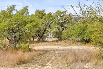 232 Crooked Oak Ln, Round Mountain, TX 78663 - Photo 86