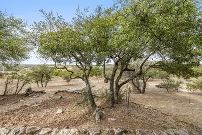 232 Crooked Oak Ln, Round Mountain, TX 78663 - Photo 56