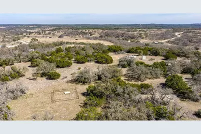 6987 Doss Spring Creek Rd, Fredericksburg, TX 78624 - Photo 4
