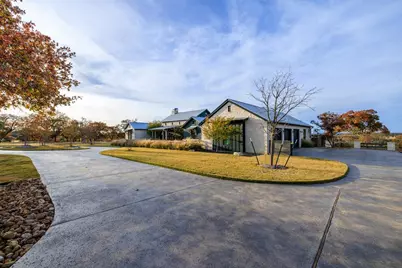 120 Fabelhaft Circle, Fredericksburg, TX 78624 - Photo 40