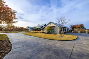 120 Fabelhaft Cir, Fredericksburg, TX 78624 - Photo 40