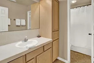 203 S Creek St, Fredericksburg, TX 78624 - Photo 24