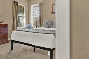 203 S Creek St, Fredericksburg, TX 78624 - Photo 14