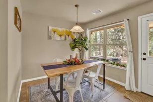 203 S Creek St, Fredericksburg, TX 78624 - Photo 12