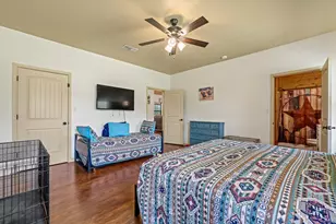 221 Coyote Trl, Harper, TX 78631 - Photo 10