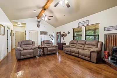 221 Coyote Trail, Harper, TX 78631 - Photo 4