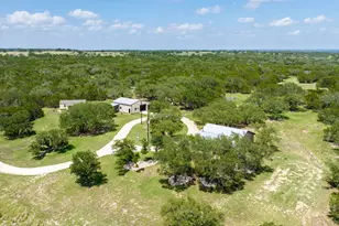 221 Coyote Trl, Harper, TX 78631 - Photo 32