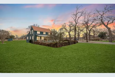 3809 N State Hwy 16, Fredericksburg, TX 78624 - Photo 2