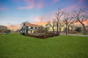 3809 N State Hwy 16, Fredericksburg, TX 78624 - Photo 2