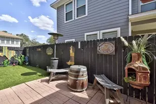 510 Mueller St, Fredericksburg, TX 78624 - Photo 16