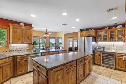 647 Funf Kinder Rd, Fredericksburg, TX 78624 - Photo 36