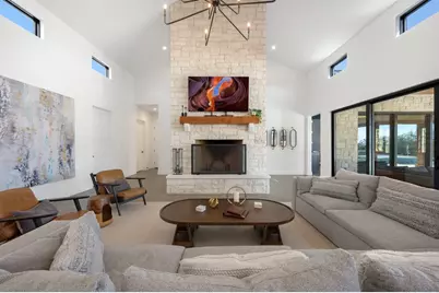 415 Mystic Oaks Trail, Fredericksburg, TX 78624 - Photo 10