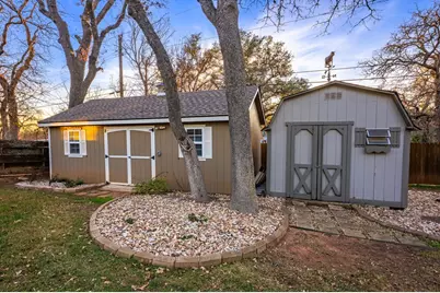 125 Ridgewood Dr, Fredericksburg, TX 78624 - Photo 34