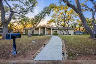 125 Ridgewood Dr, Fredericksburg, TX 78624 - Photo 36