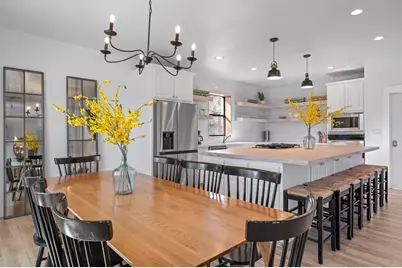 117 Point Rd, Fredericksburg, TX 78624 - Photo 10