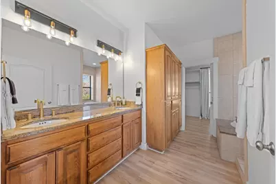 117 Point Rd, Fredericksburg, TX 78624 - Photo 16