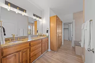 117 Point Rd, Fredericksburg, TX 78624 - Photo 16