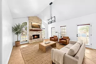 144 E St Andrews Loop, Kerrville, TX 78028 - Photo 2