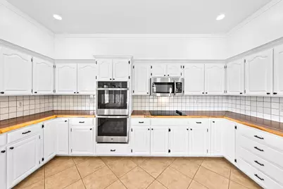 144 E St Andrews Loop, Kerrville, TX 78028 - Photo 10