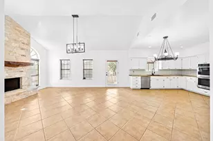 144 E St Andrews Loop, Kerrville, TX 78028 - Photo 6