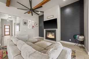 1602 Redwood Ct, Fredericksburg, TX 78624 - Photo 6