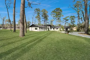 1601 Sycamore Ln, Kingwood, TX 77339 - Photo 44