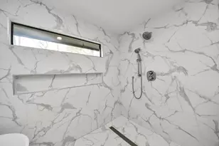 1601 Sycamore Ln, Kingwood, TX 77339 - Photo 24