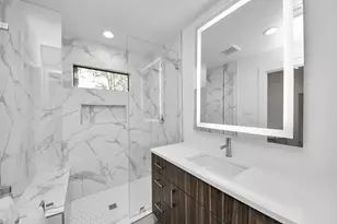 1601 Sycamore Ln, Kingwood, TX 77339 - Photo 32