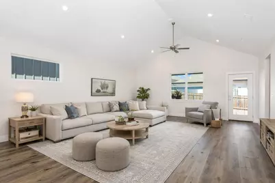 708 Wedgewood Lane, Fredericksburg, TX 78624 - Photo 4