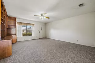 1003 Ave D, Fredericksburg, TX 78624 - Photo 6