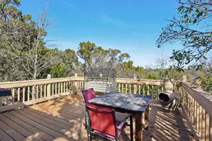 115 Codrington St, Kerrville, TX 78028 - Photo 24