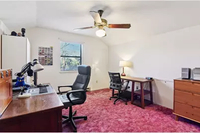 115 Codrington St, Kerrville, TX 78028 - Photo 20