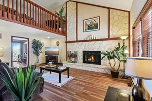 115 Codrington St, Kerrville, TX 78028 - Photo 2