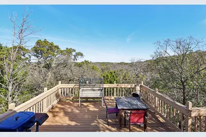 115 Codrington St, Kerrville, TX 78028 - Photo 22