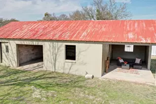 102 Myrtle Ave, Harper, TX 78631 - Photo 42