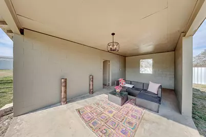 102 Myrtle St, Harper, TX 78631 - Photo 36