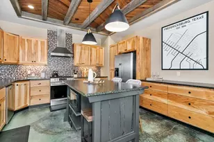 9848 W US Hwy 290, Fredericksburg, TX 78624 - Photo 6