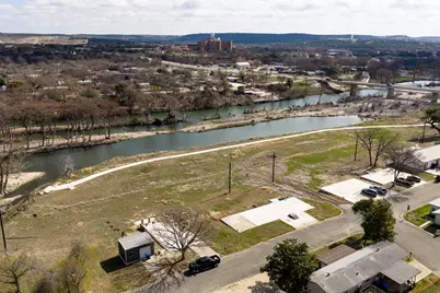 2106 Waterfront Dr, Kerrville, TX 78028 - Photo 12