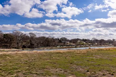2106 Waterfront Dr, Kerrville, TX 78028 - Photo 38