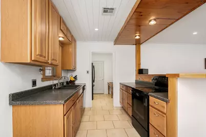 115 Crestwood Dr, Fredericksburg, TX 78624 - Photo 4